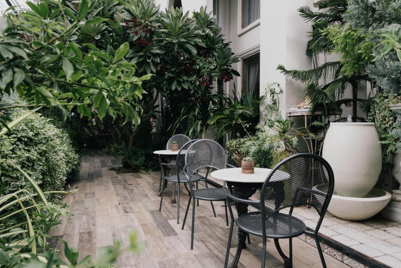 Hotel Yayee Chiang Mai Exterior photo